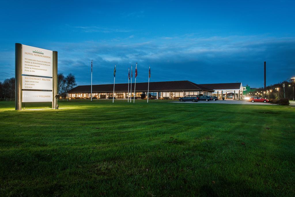 Fjordgaarden - Spa - Hotel - Konference リンケビング エクステリア 写真